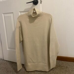 Oversize Turtle Neck Sweater (Size M)